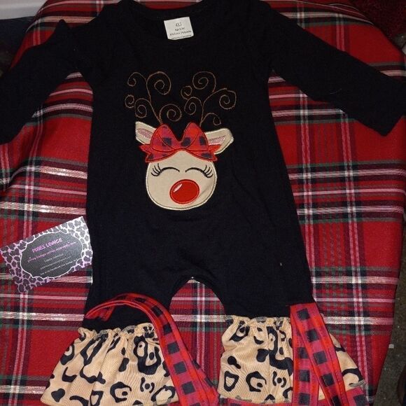 Christmas BoutiqueBabyRuffle Romper